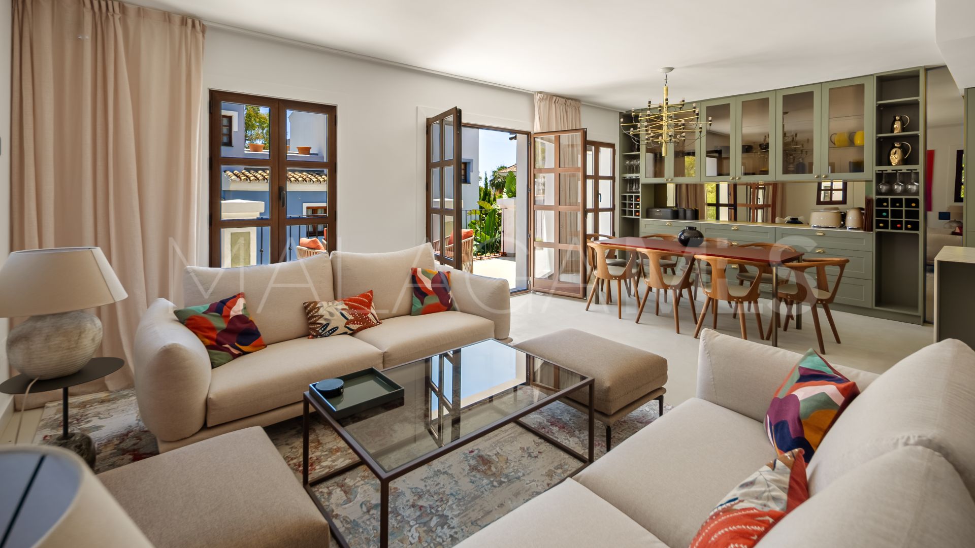 Adosado for sale in Marbella Golden Mile