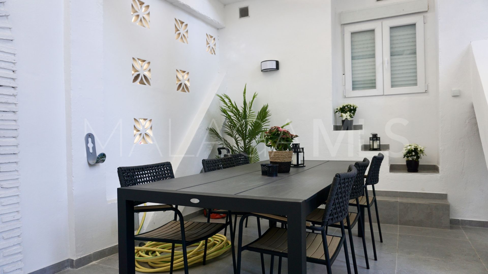 For sale duplex in Las Brisas with 3 bedrooms