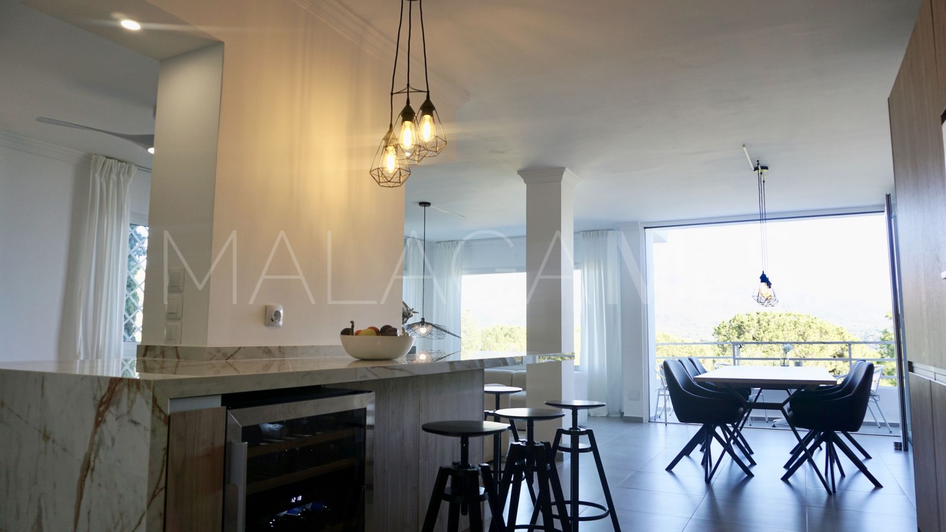 For sale duplex in Las Brisas with 3 bedrooms