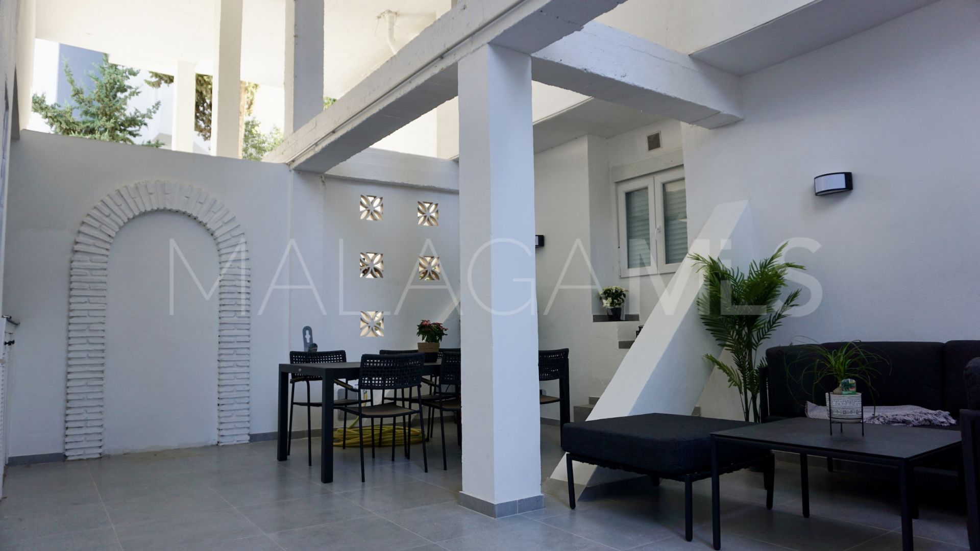 For sale duplex in Las Brisas with 3 bedrooms