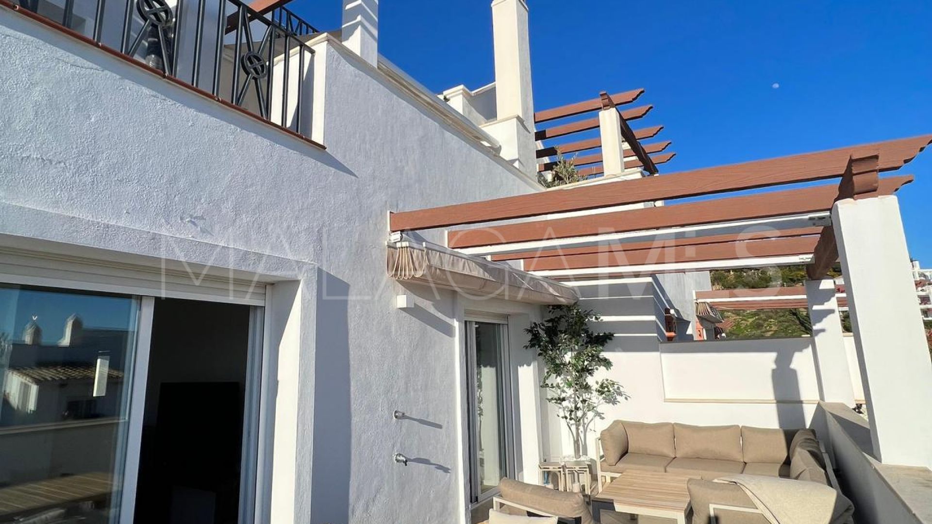 Zweistöckiges penthouse for sale in Aloha Royal