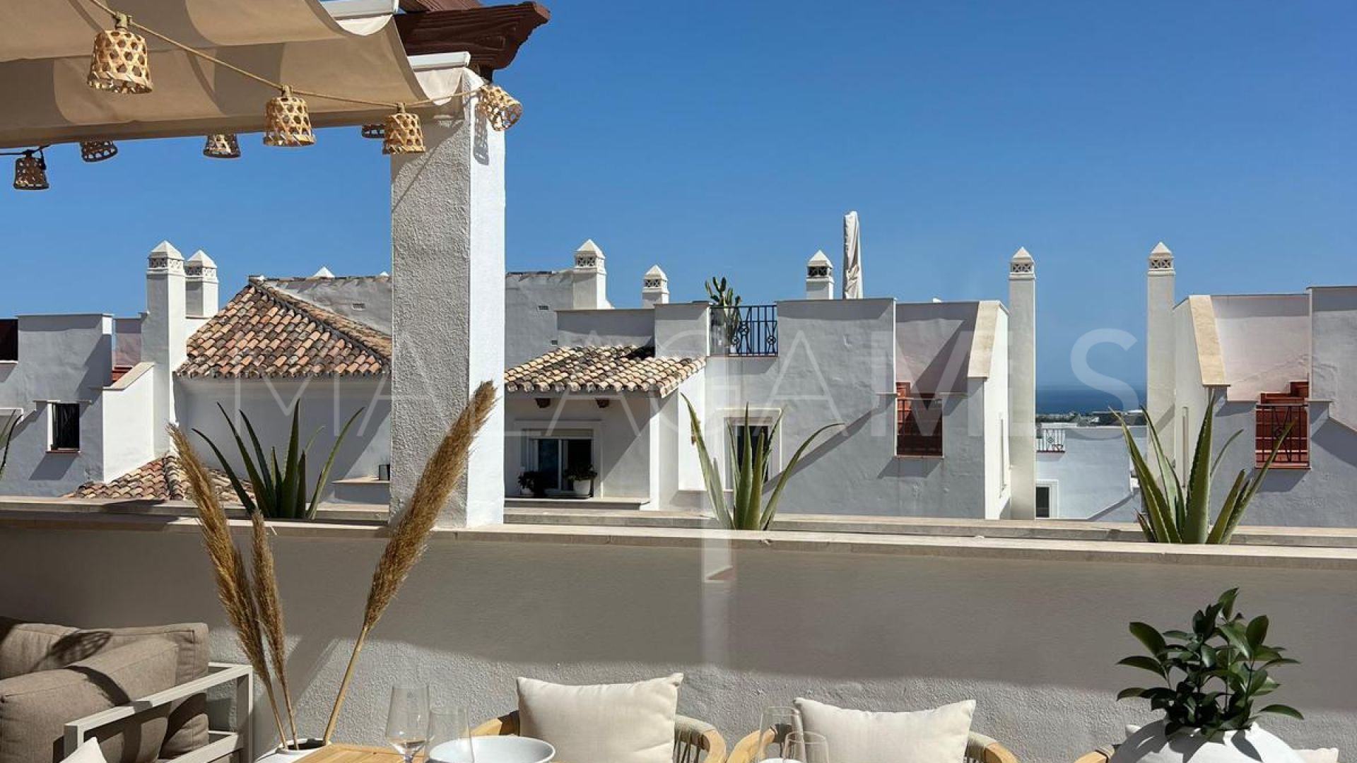 Zweistöckiges penthouse for sale in Aloha Royal