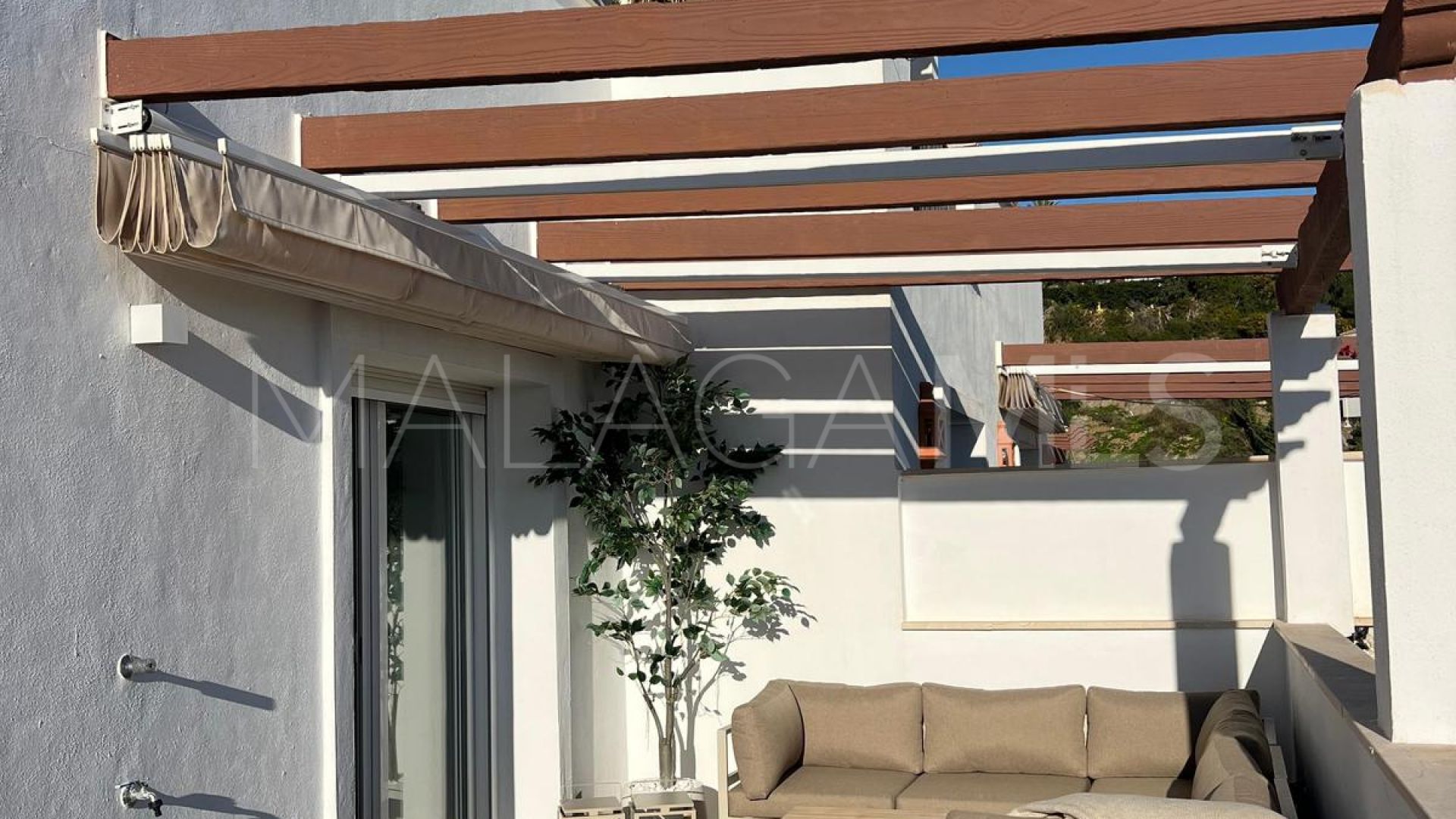 Zweistöckiges penthouse for sale in Aloha Royal