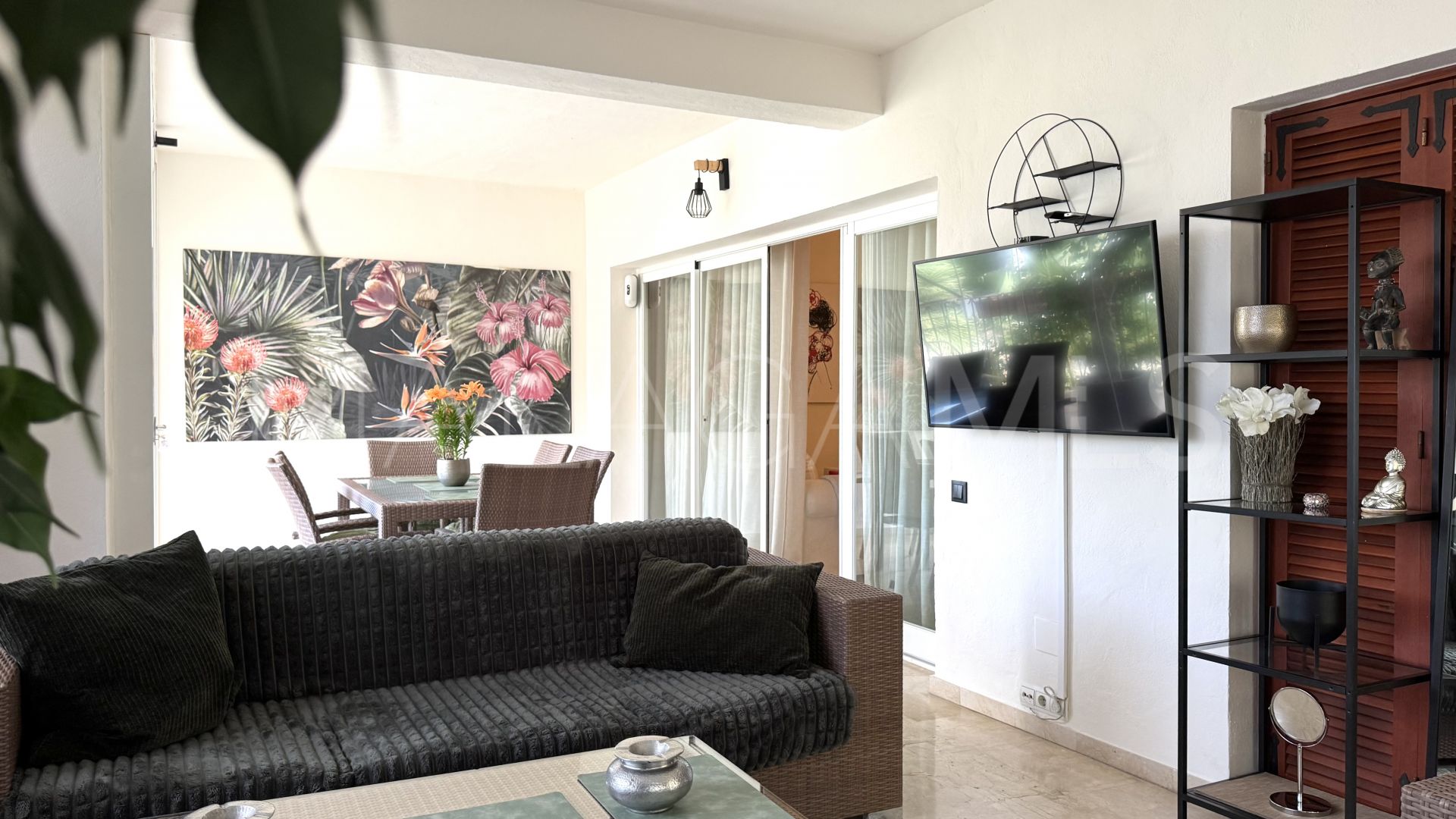 Apartamento planta baja for sale with 3 bedrooms in Marbella Ciudad
