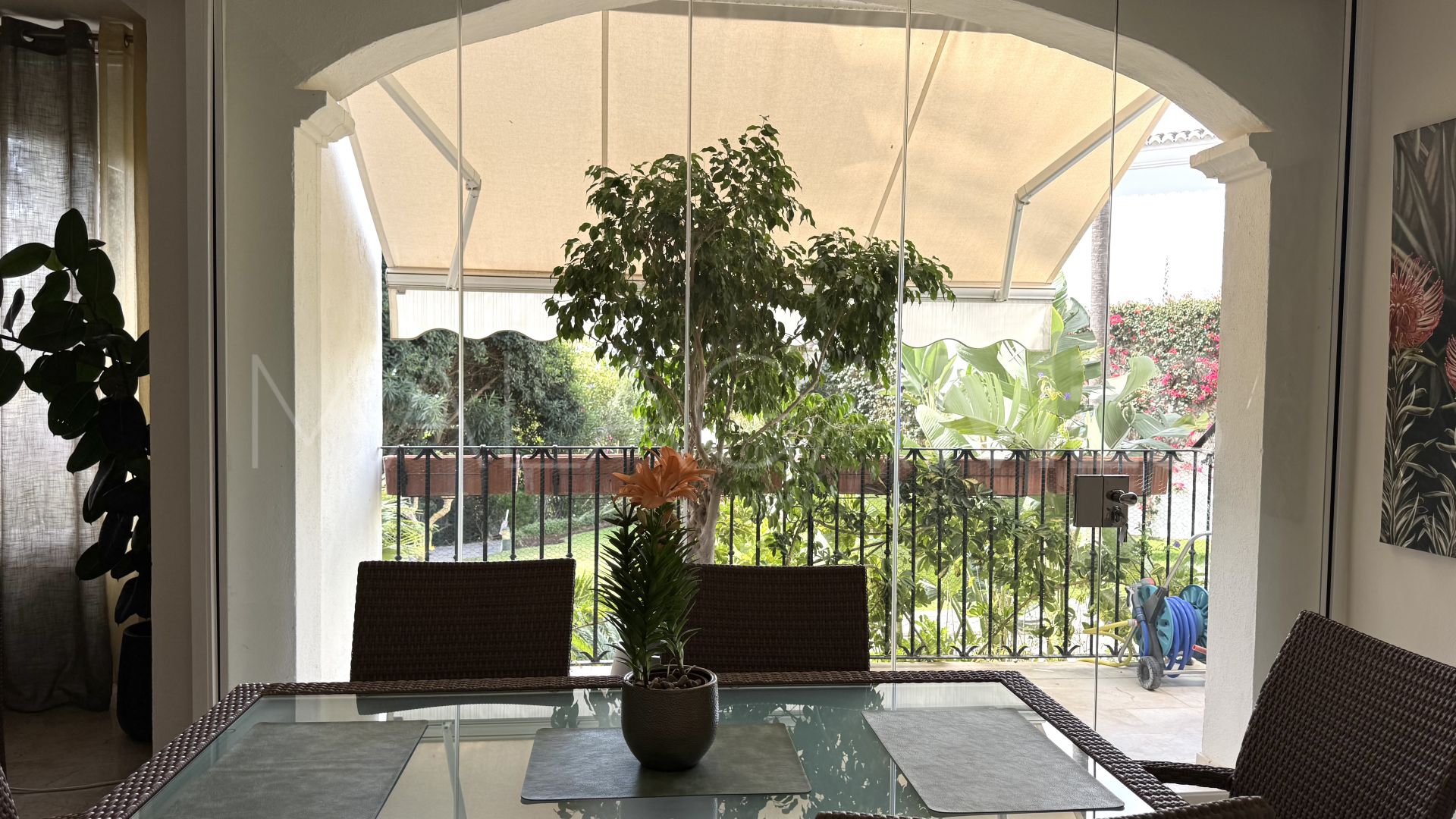 Apartamento planta baja for sale with 3 bedrooms in Marbella Ciudad