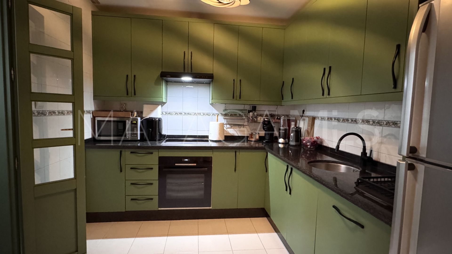 Apartamento planta baja for sale with 3 bedrooms in Marbella Ciudad