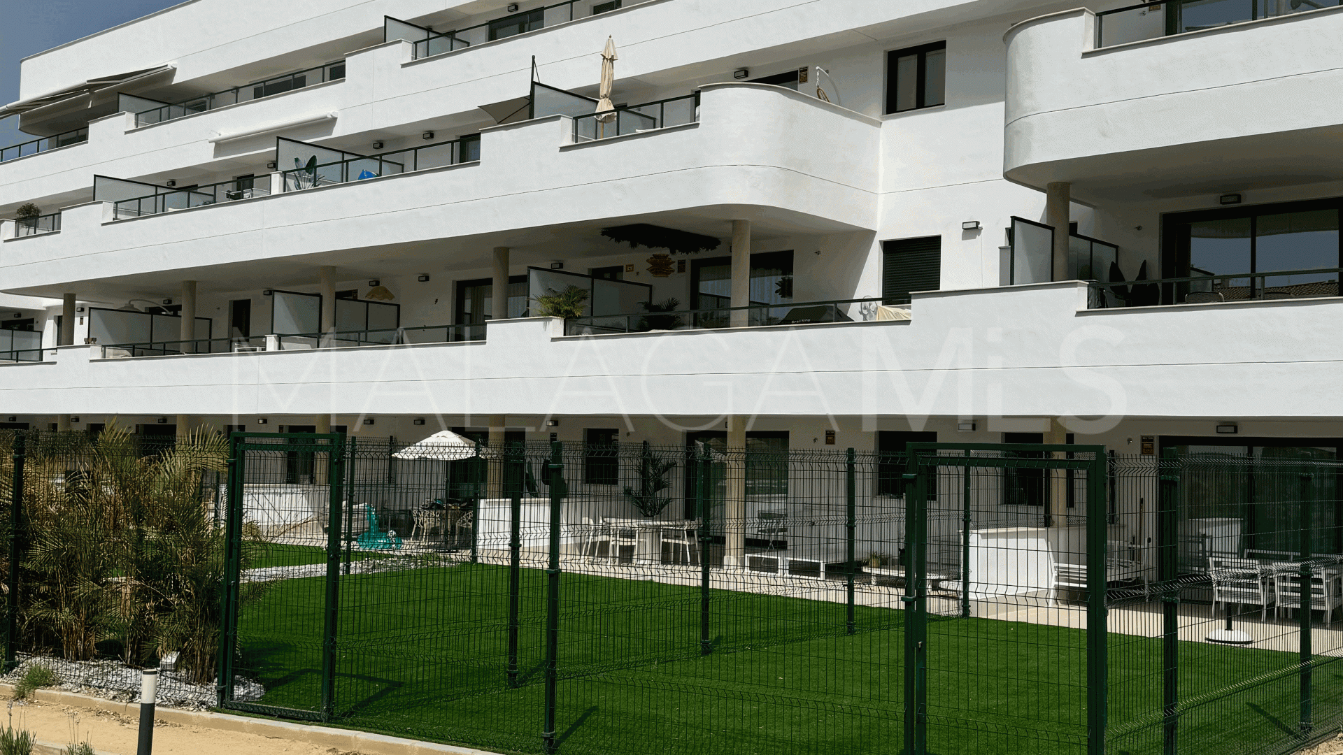 Estepona Este, apartamento planta baja for sale