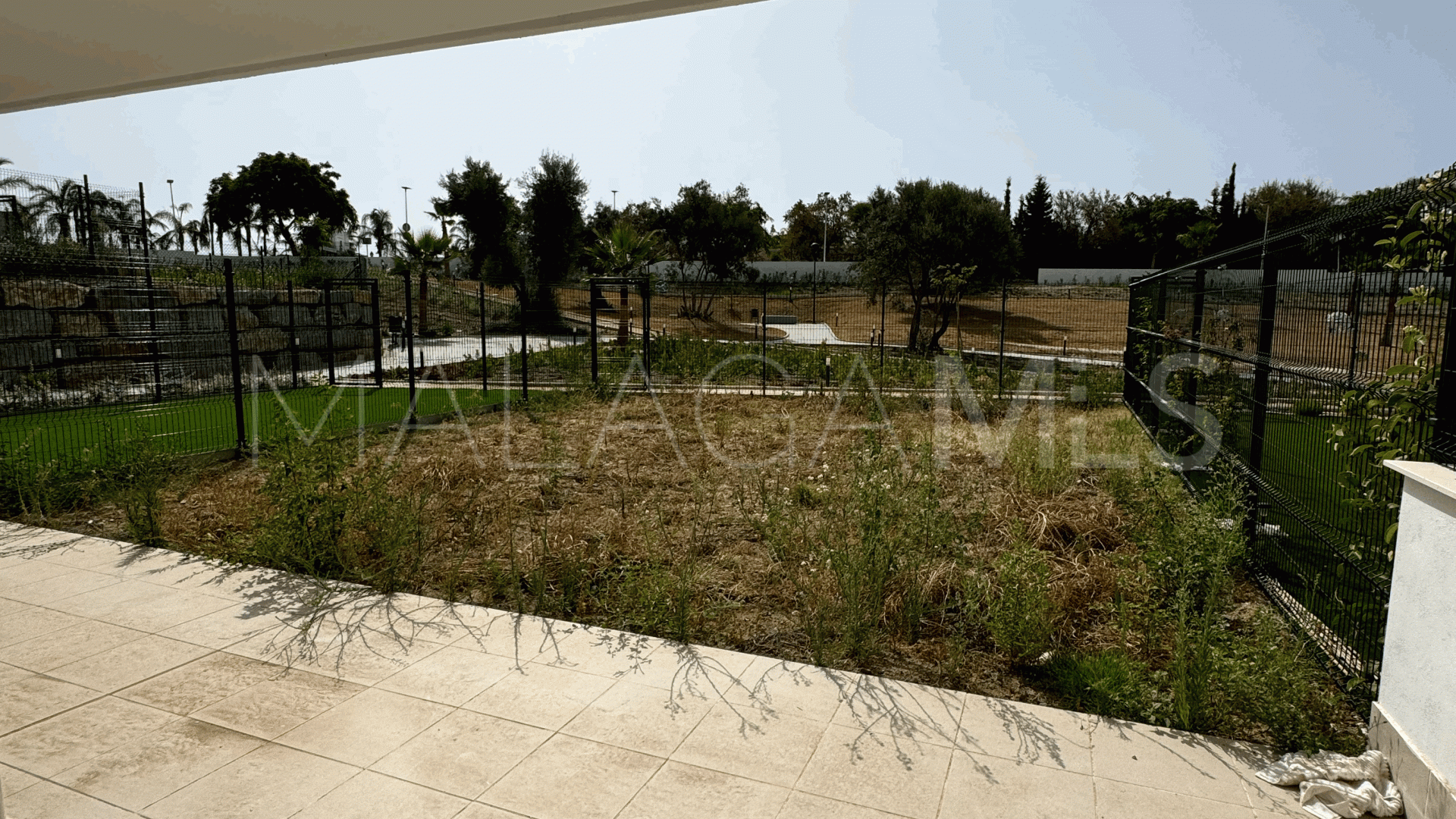 Estepona Este, apartamento planta baja for sale