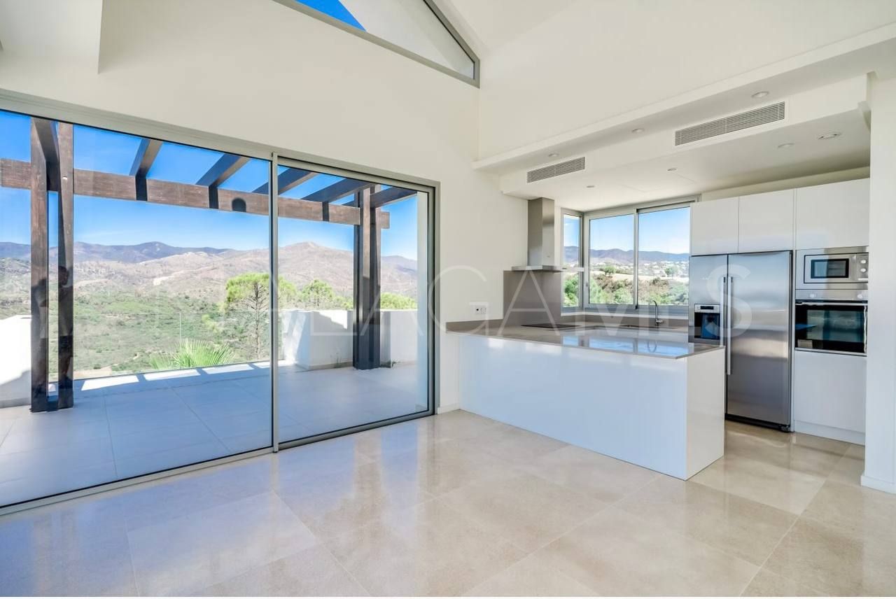 Penthaus for sale in Benahavis
