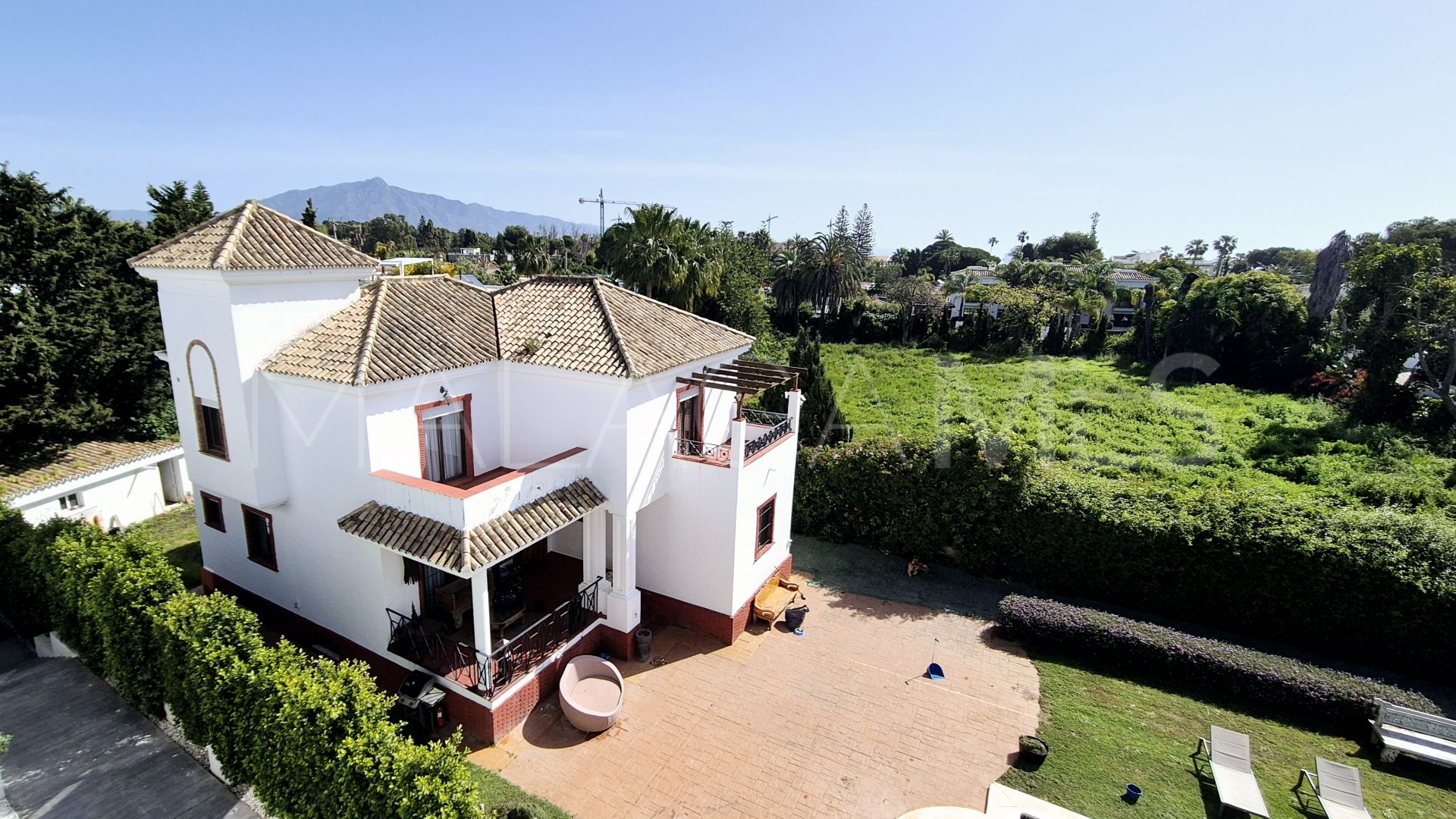 Villa for sale in Casasola