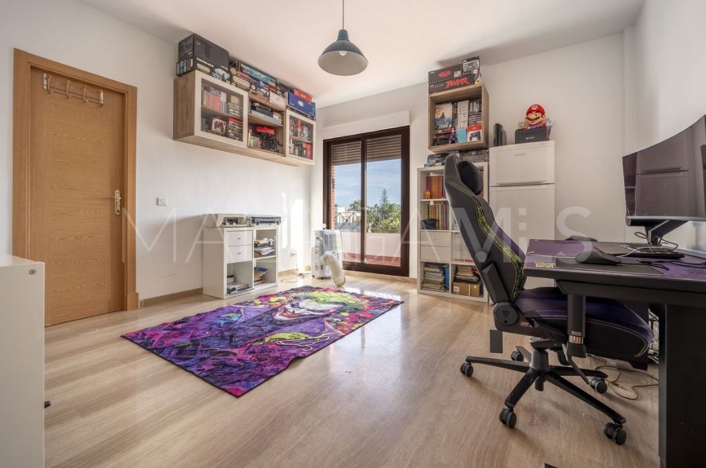Villa for sale in Casasola