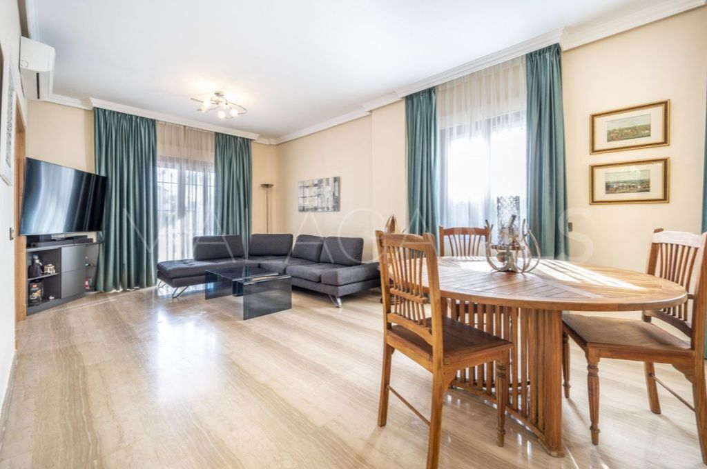 Villa for sale in Casasola