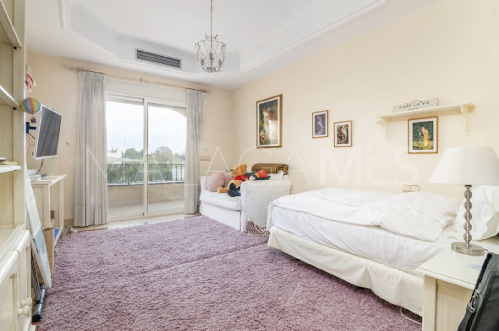 Lägenhet for sale in Marbella Golden Mile