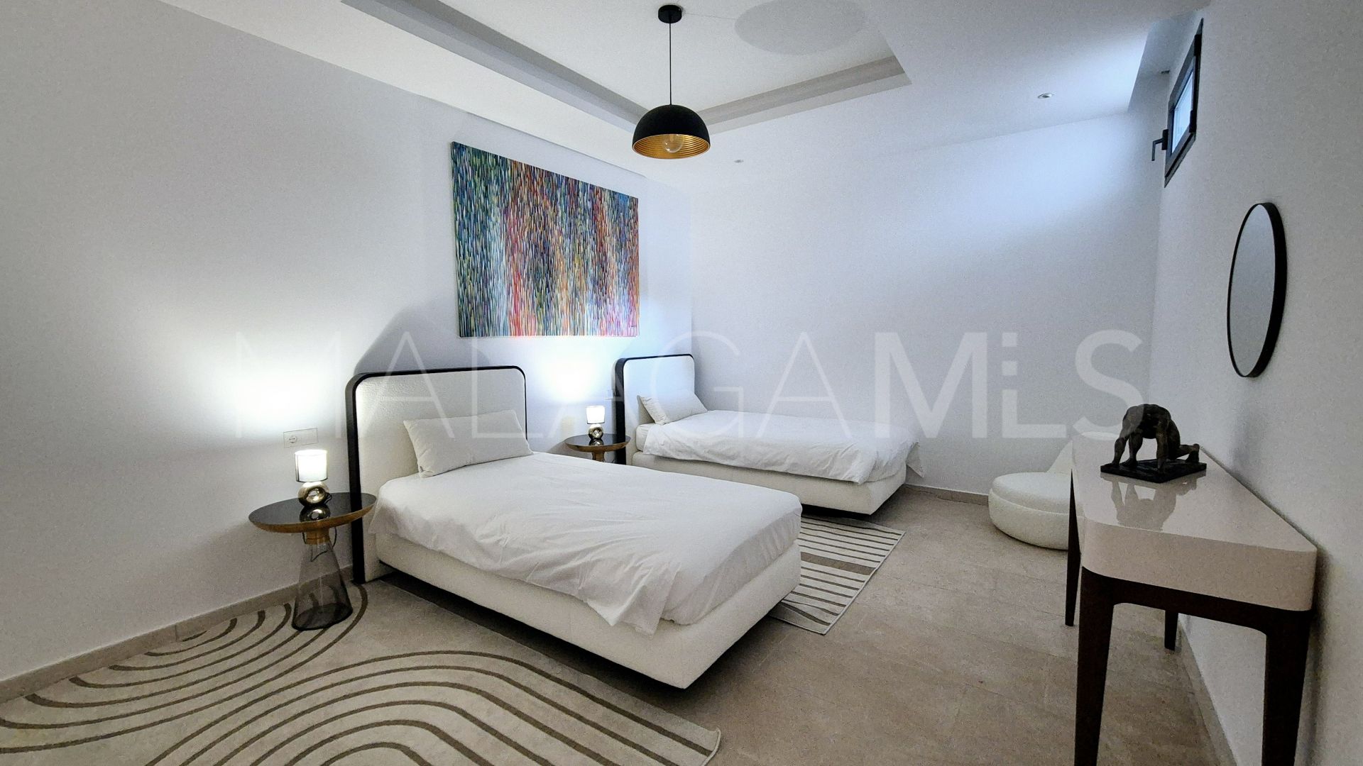 For sale Guadalmina Baja villa with 7 bedrooms