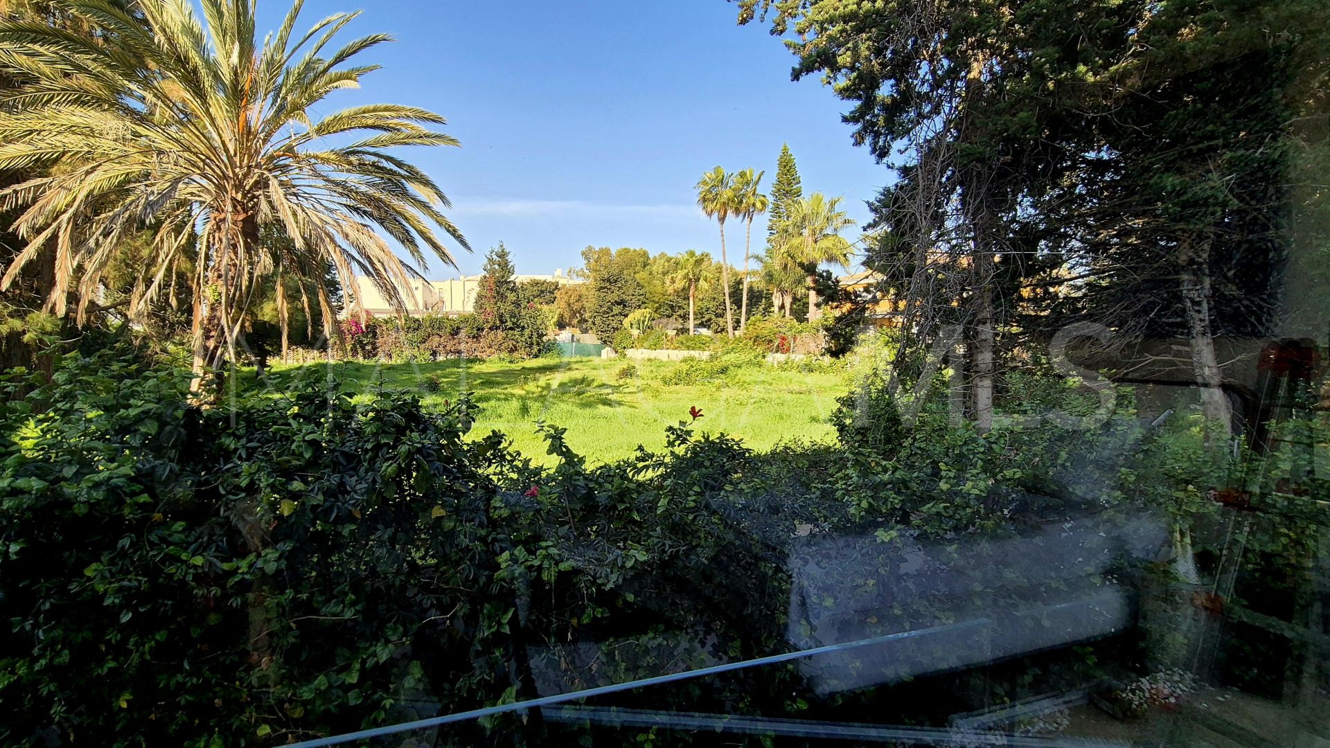 For sale Guadalmina Baja villa with 7 bedrooms