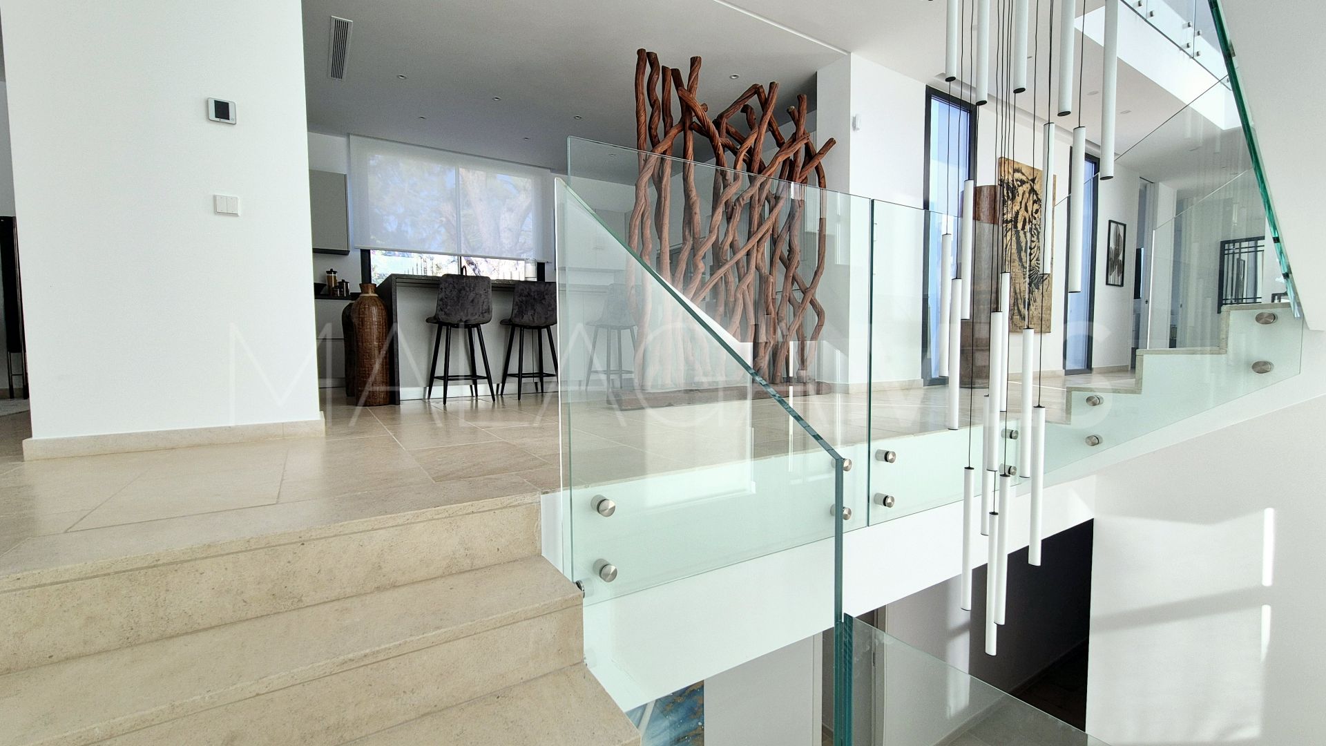 For sale Guadalmina Baja villa with 7 bedrooms