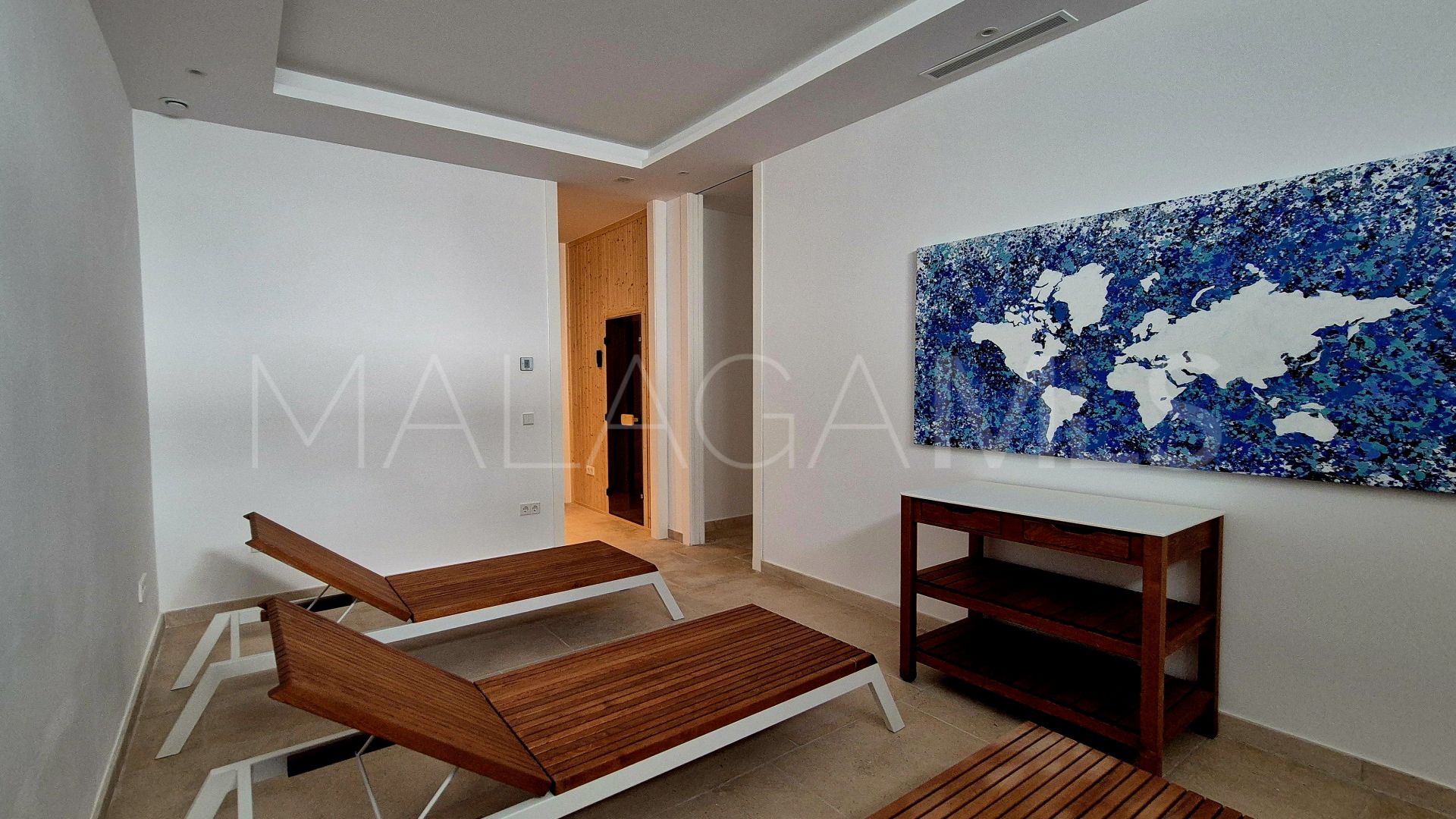 For sale Guadalmina Baja villa with 7 bedrooms