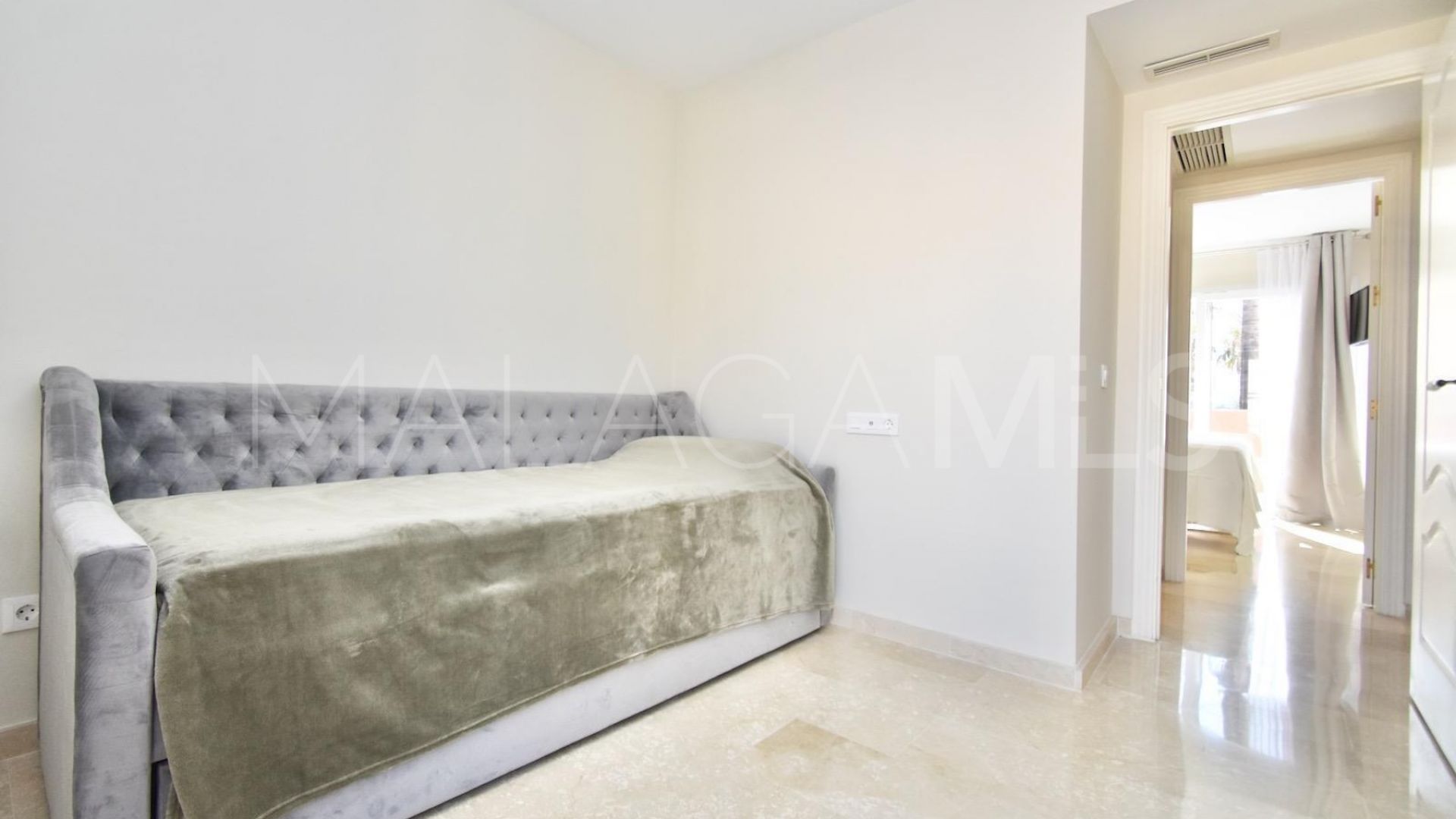 For sale semi detached house in Rodeo Alto with 4 bedrooms
