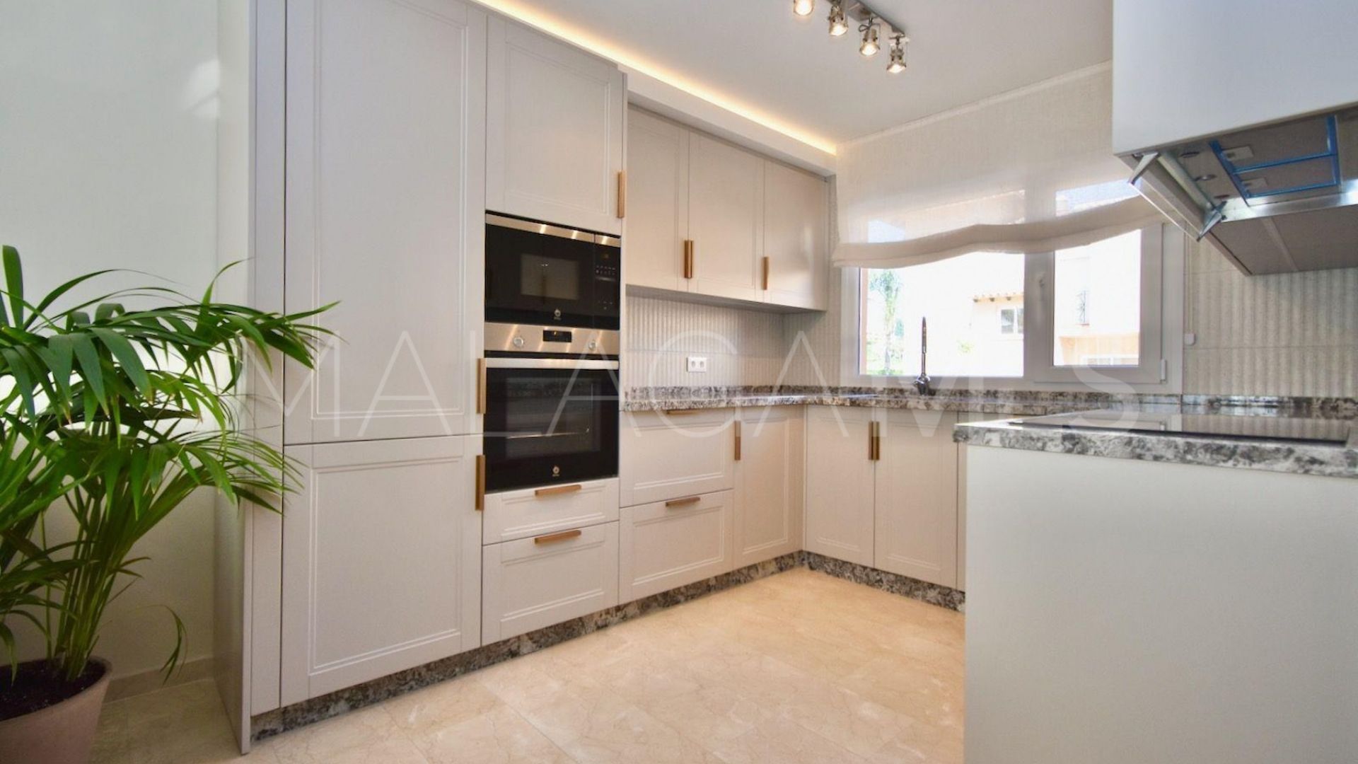 For sale semi detached house in Rodeo Alto with 4 bedrooms