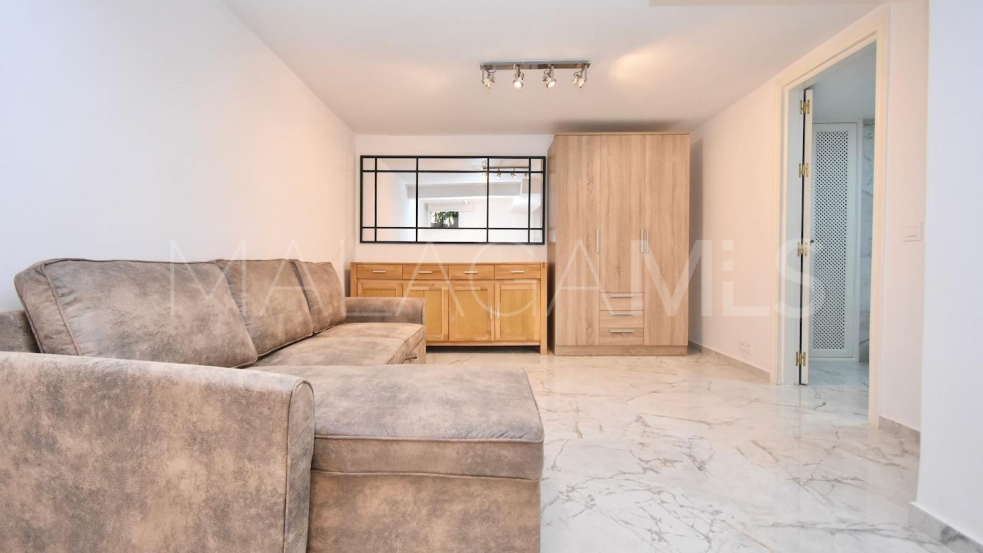 For sale semi detached house in Rodeo Alto with 4 bedrooms