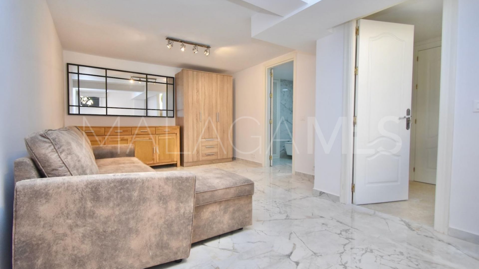 For sale semi detached house in Rodeo Alto with 4 bedrooms