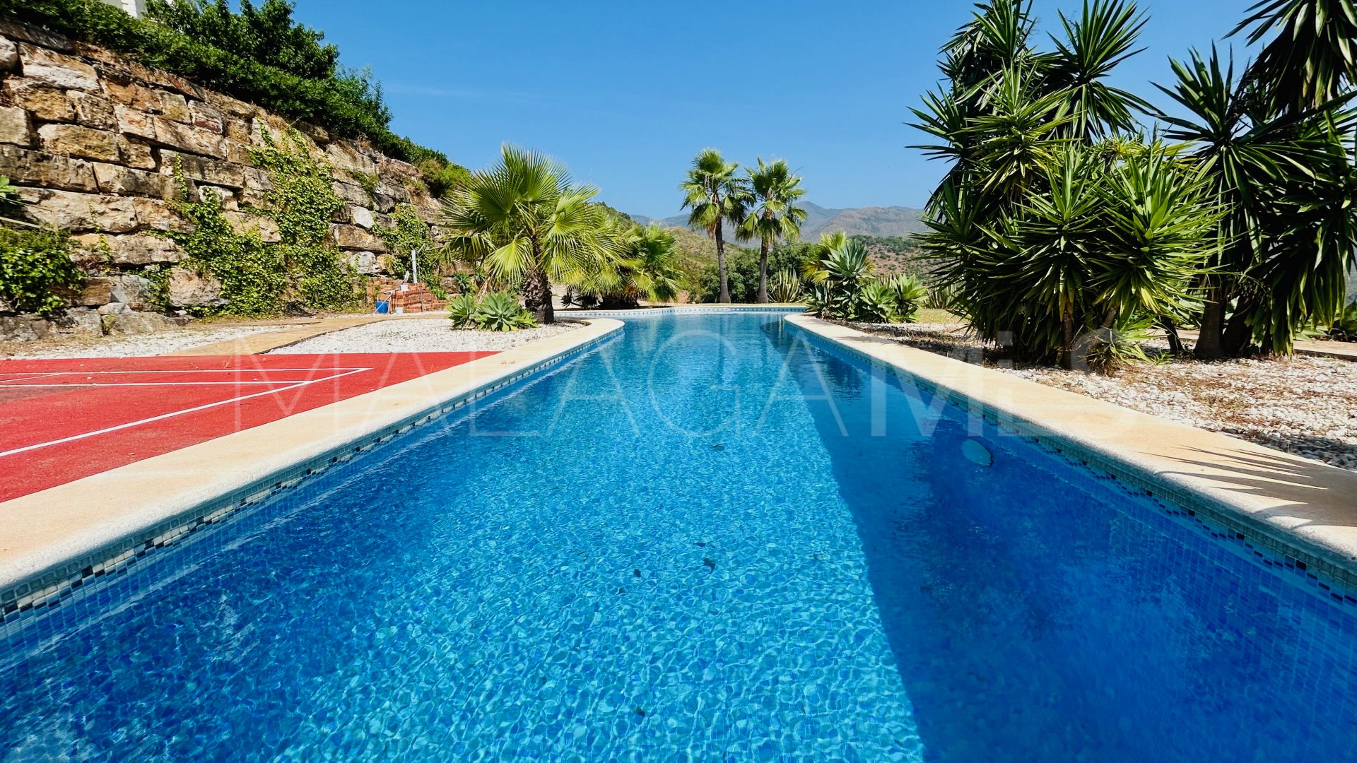 Villa for sale in Estepona Ost