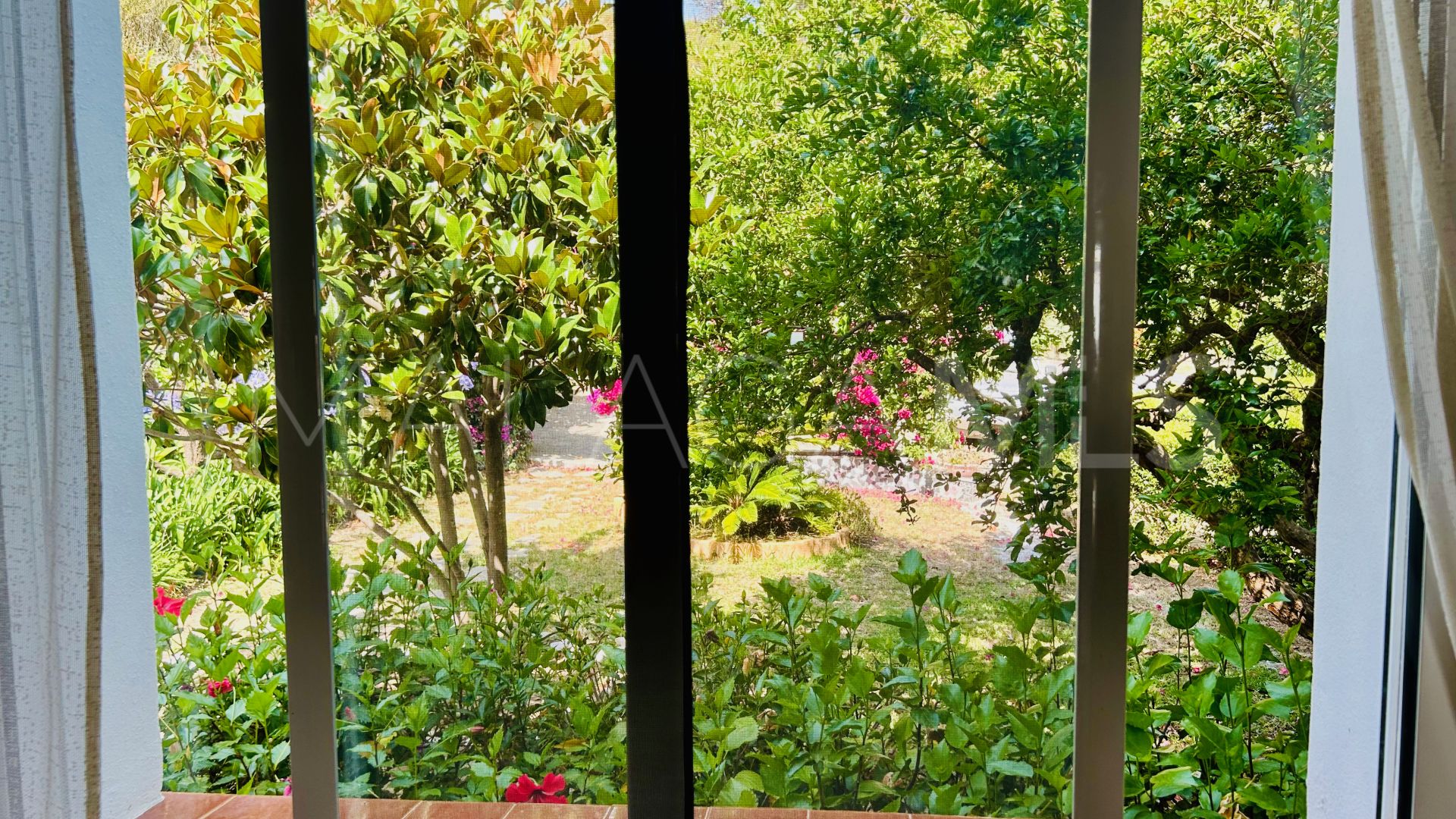 Villa for sale in Estepona Ost