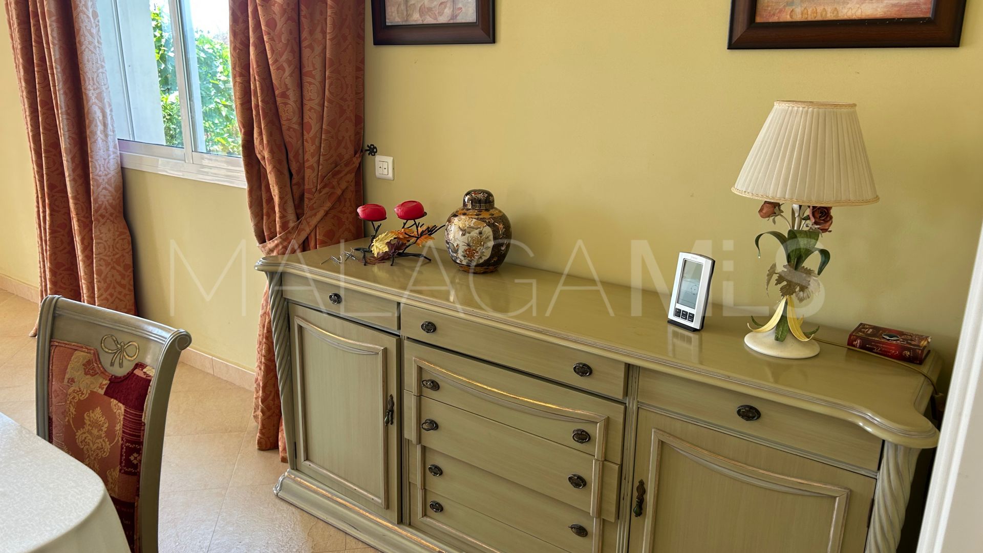 Villa for sale in Estepona Ost
