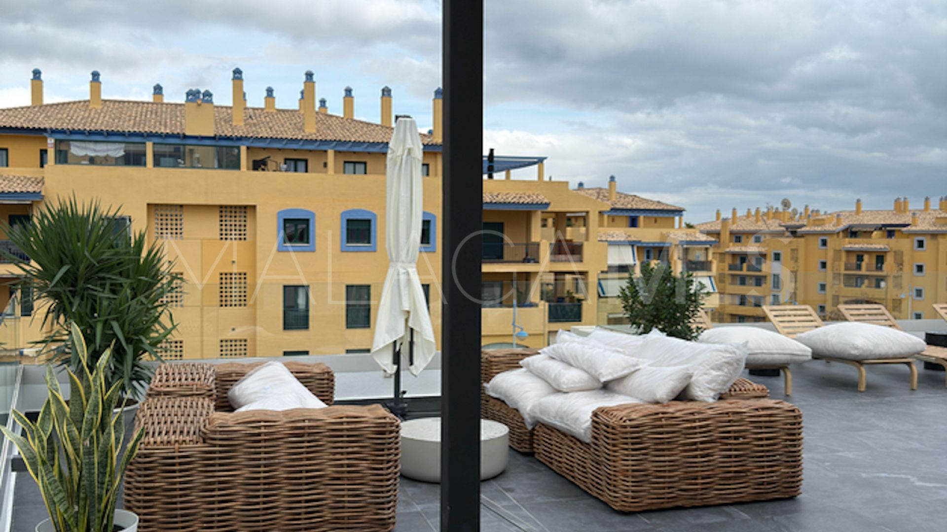 Appartement terrasse for sale in San Pedro de Alcantara