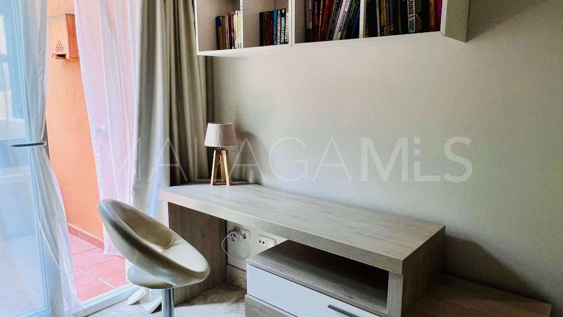 Lägenhet for sale in Nueva Andalucia