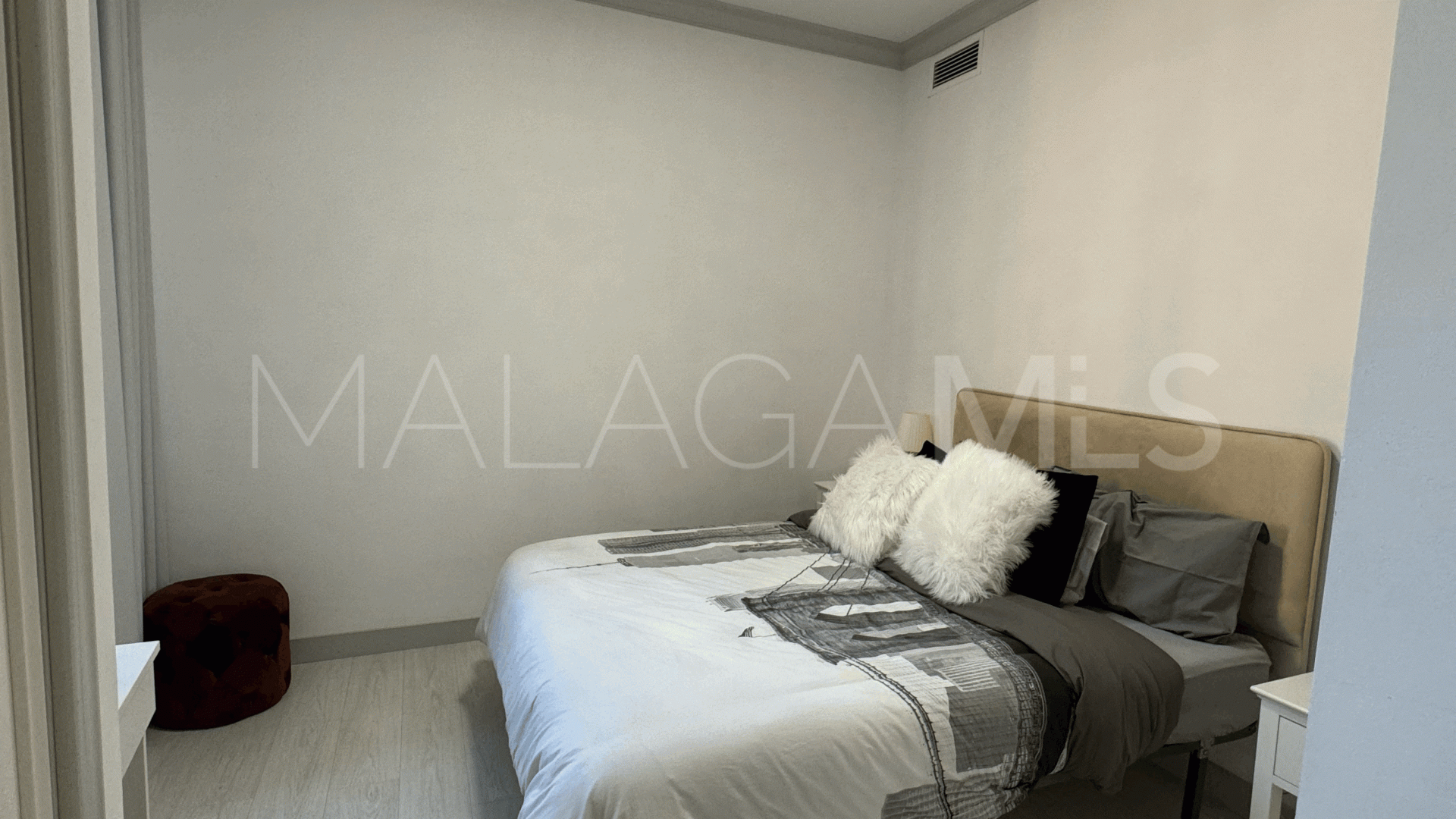 Atico duplex for sale in Paraiso Barronal