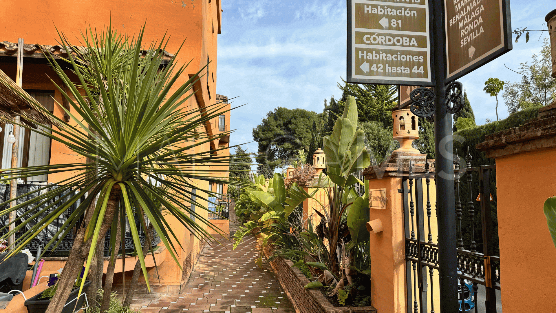 Atico duplex for sale in Paraiso Barronal