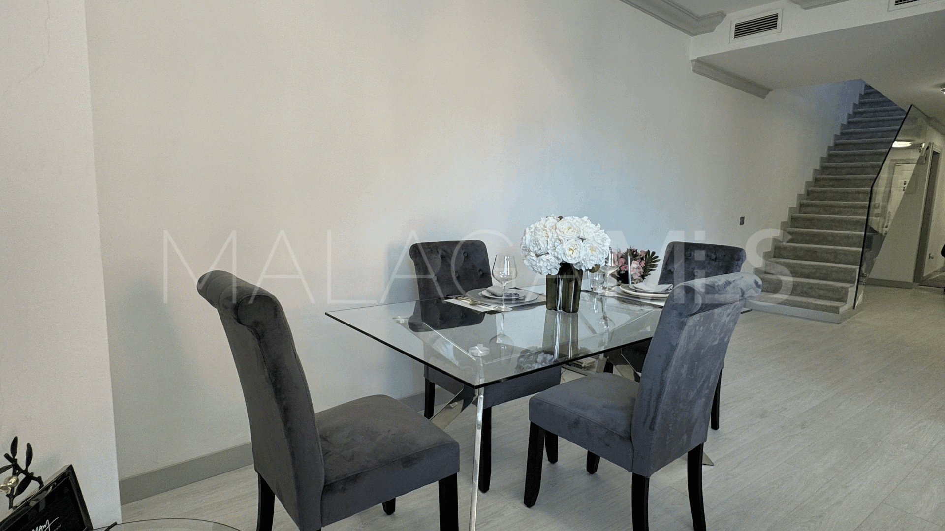 Atico duplex for sale in Paraiso Barronal