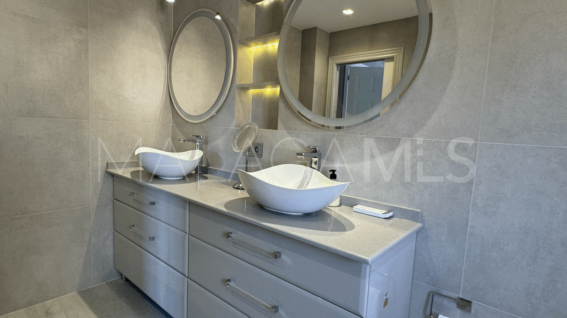 Atico duplex for sale in Paraiso Barronal