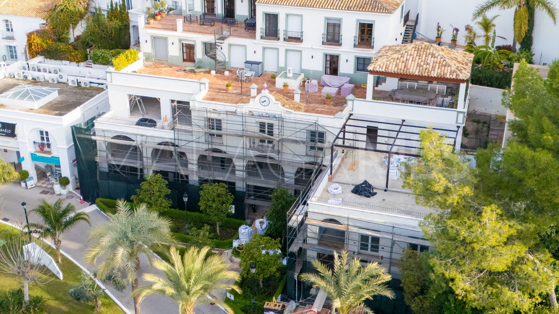 Byggnad for sale in La Heredia