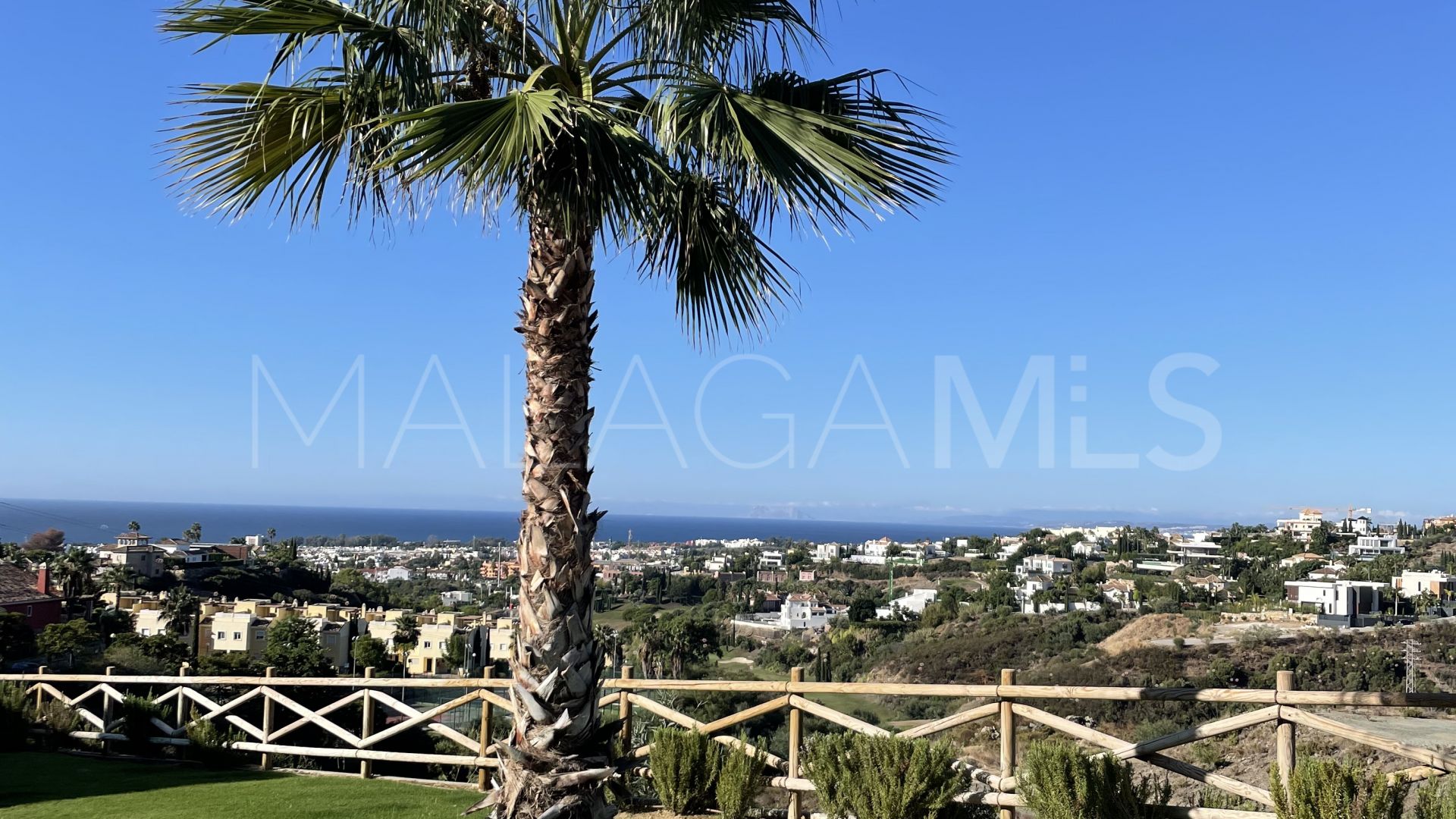 Lägenhet for sale in Paraiso Pueblo