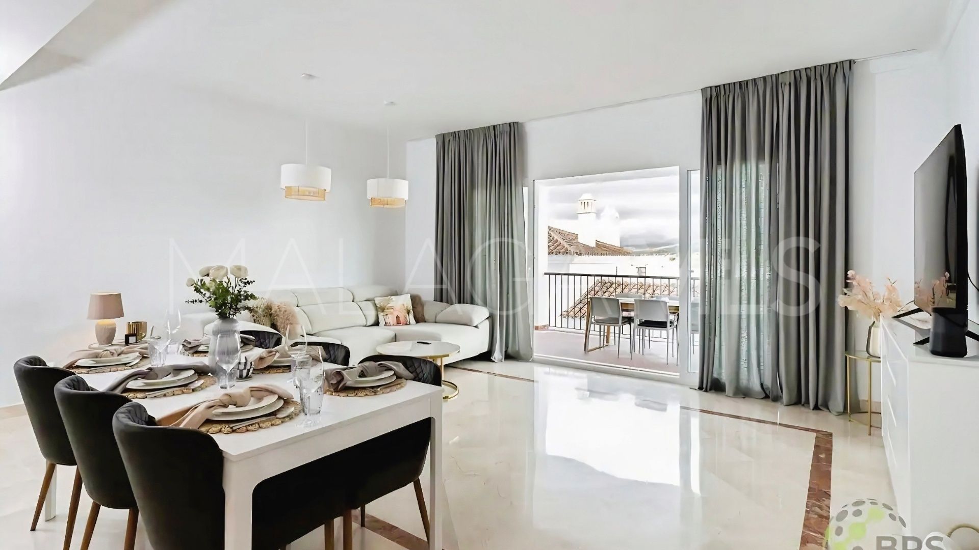 Lägenhet for sale in Paraiso Pueblo