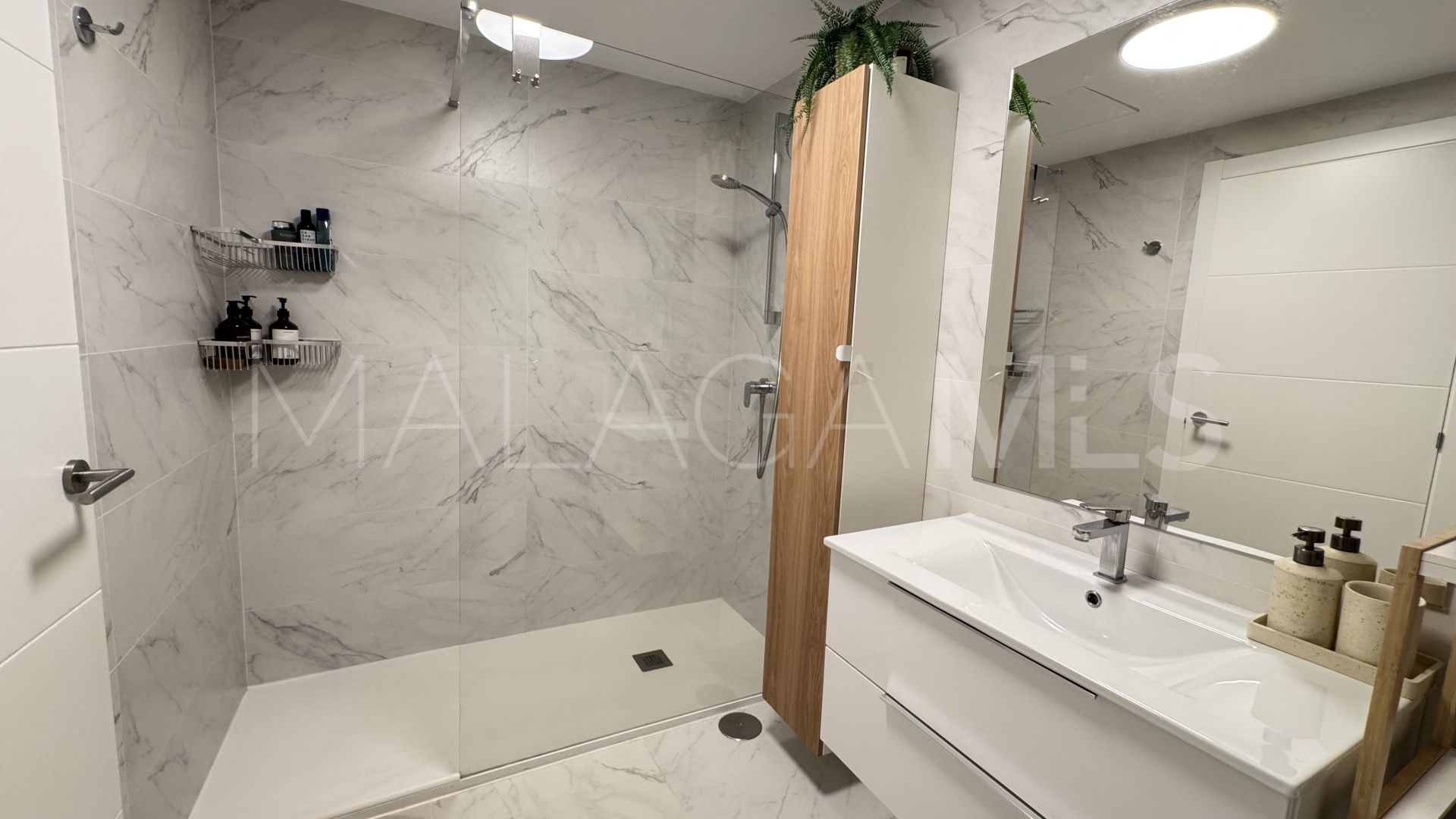 Markplanslägenhet for sale in El Chaparral