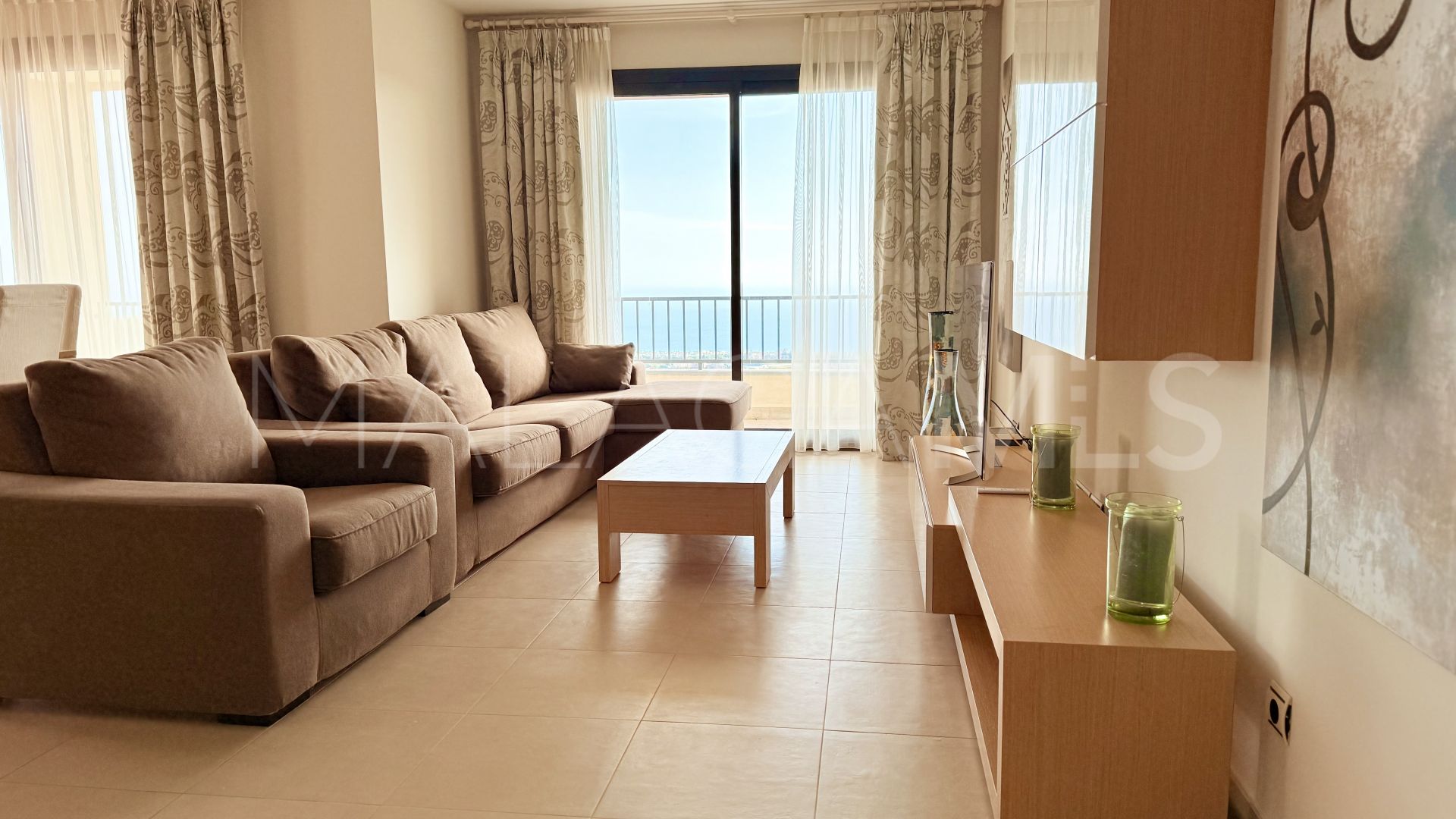 For sale 3 bedrooms penthouse in Los Altos de los Monteros