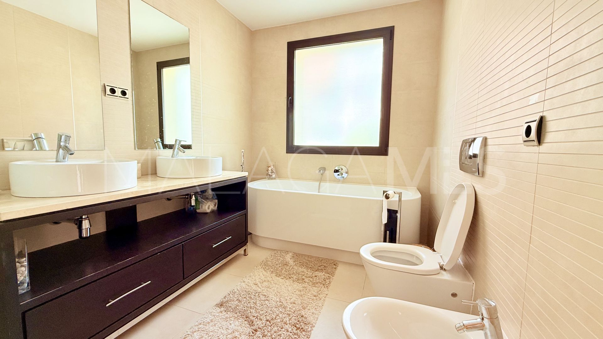 For sale 3 bedrooms penthouse in Los Altos de los Monteros