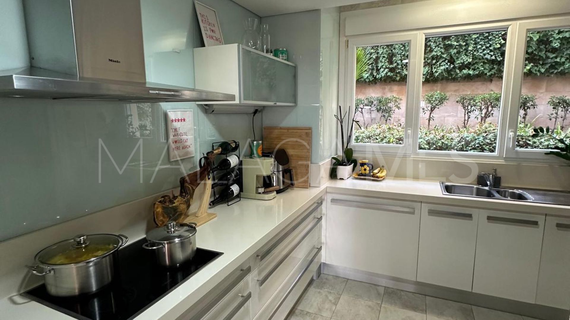 Nueva Andalucia, apartamento a la venta