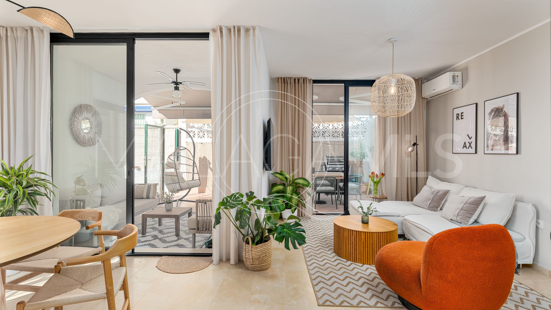 Parhus for sale in Bel Air