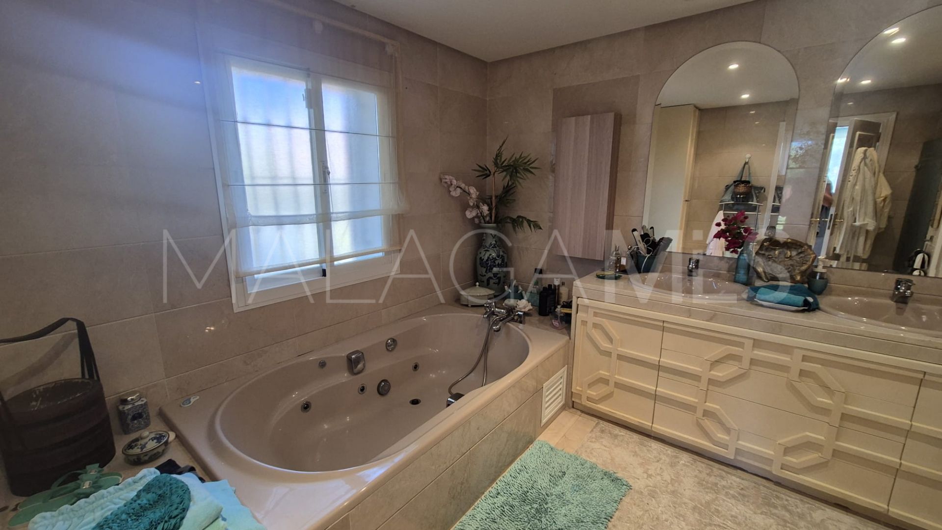 Park Beach ground floor apartment for sale