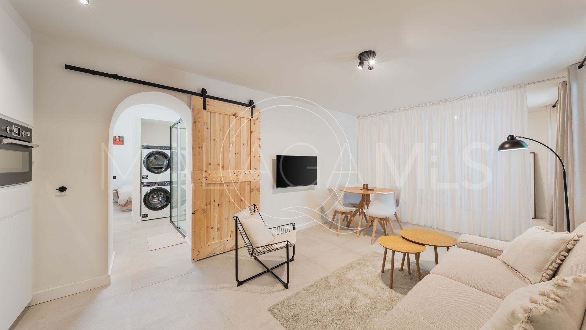 Estepona Old Town ground floor apartment for sale