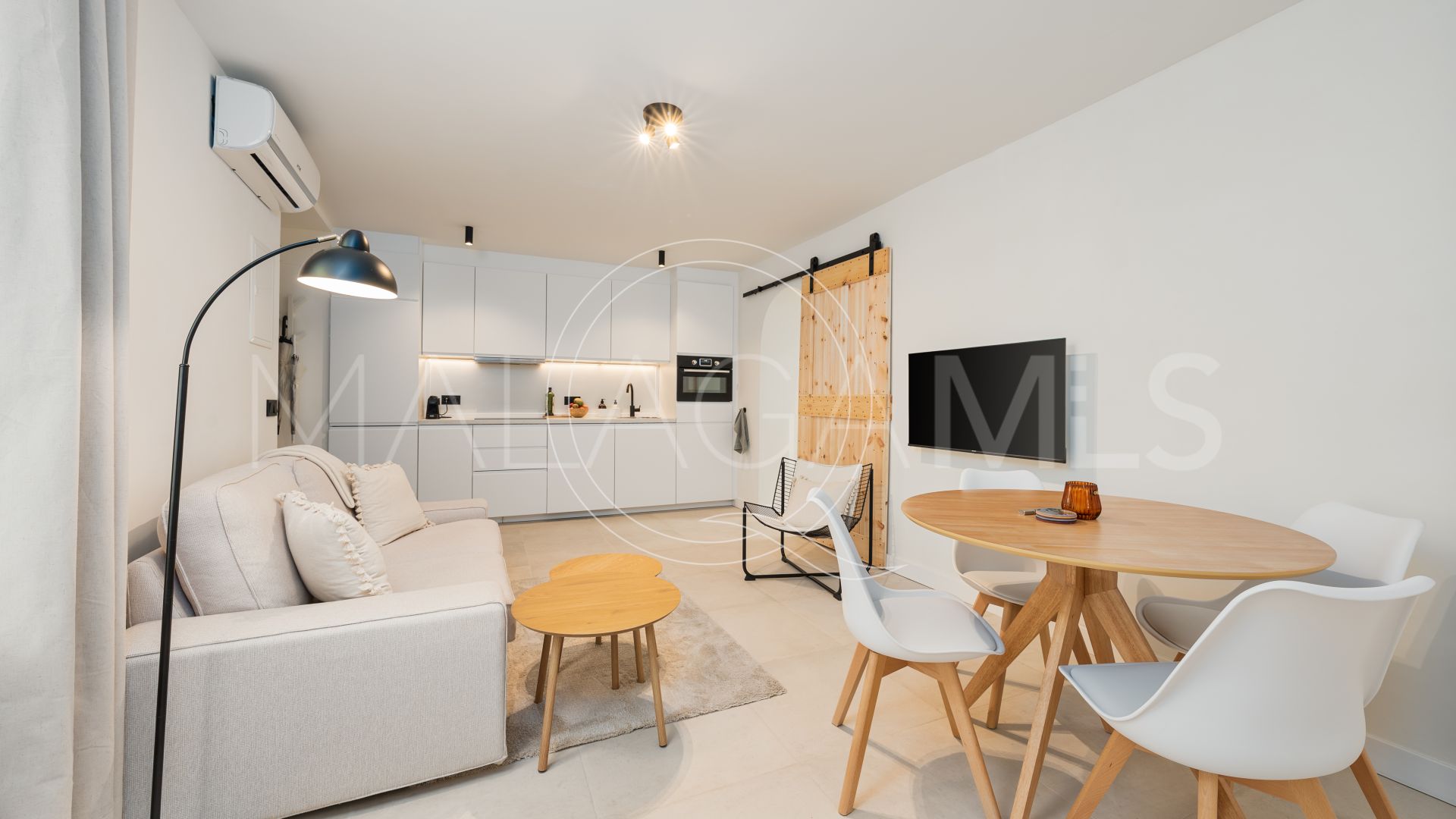 Estepona Old Town ground floor apartment for sale