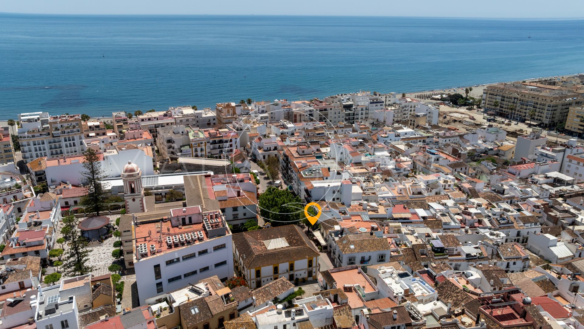 Estepona Old Town ground floor apartment for sale