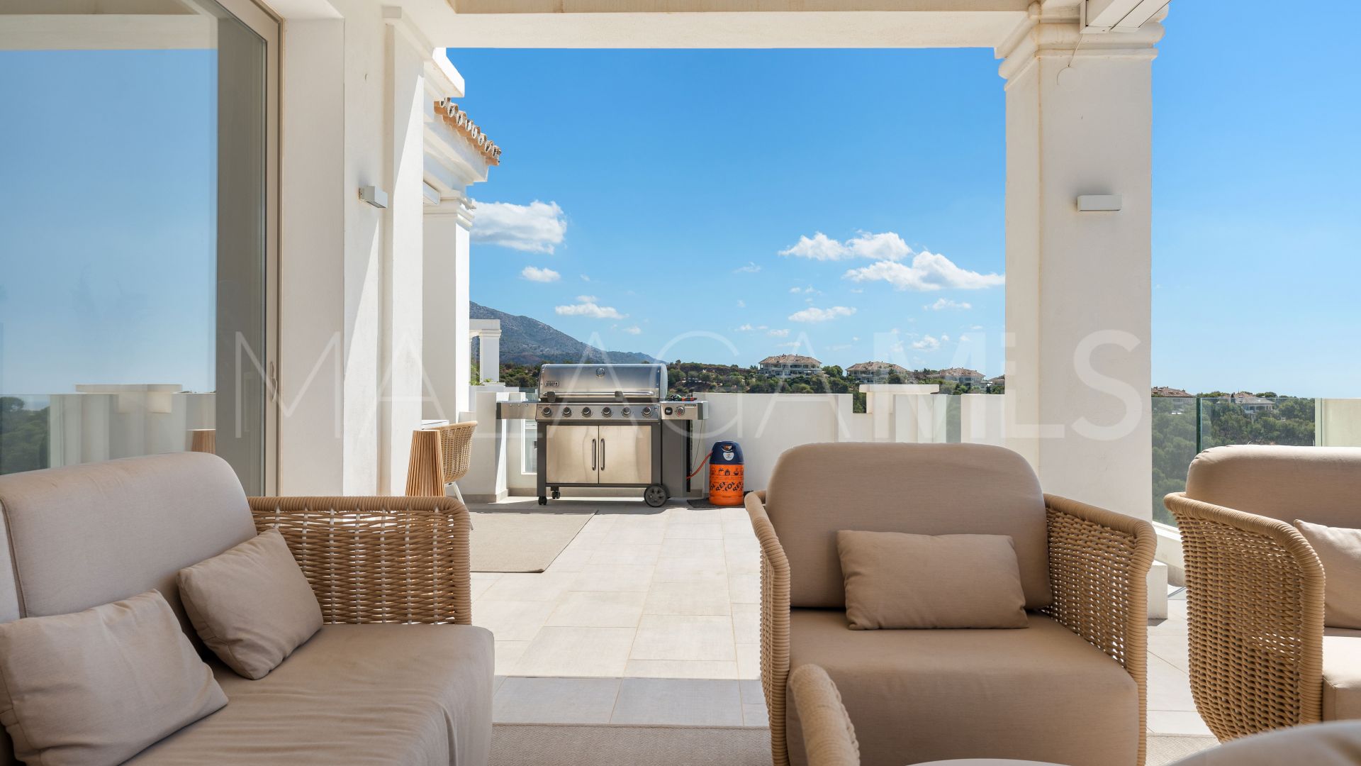 Penthaus for sale in 9 Lions Residences