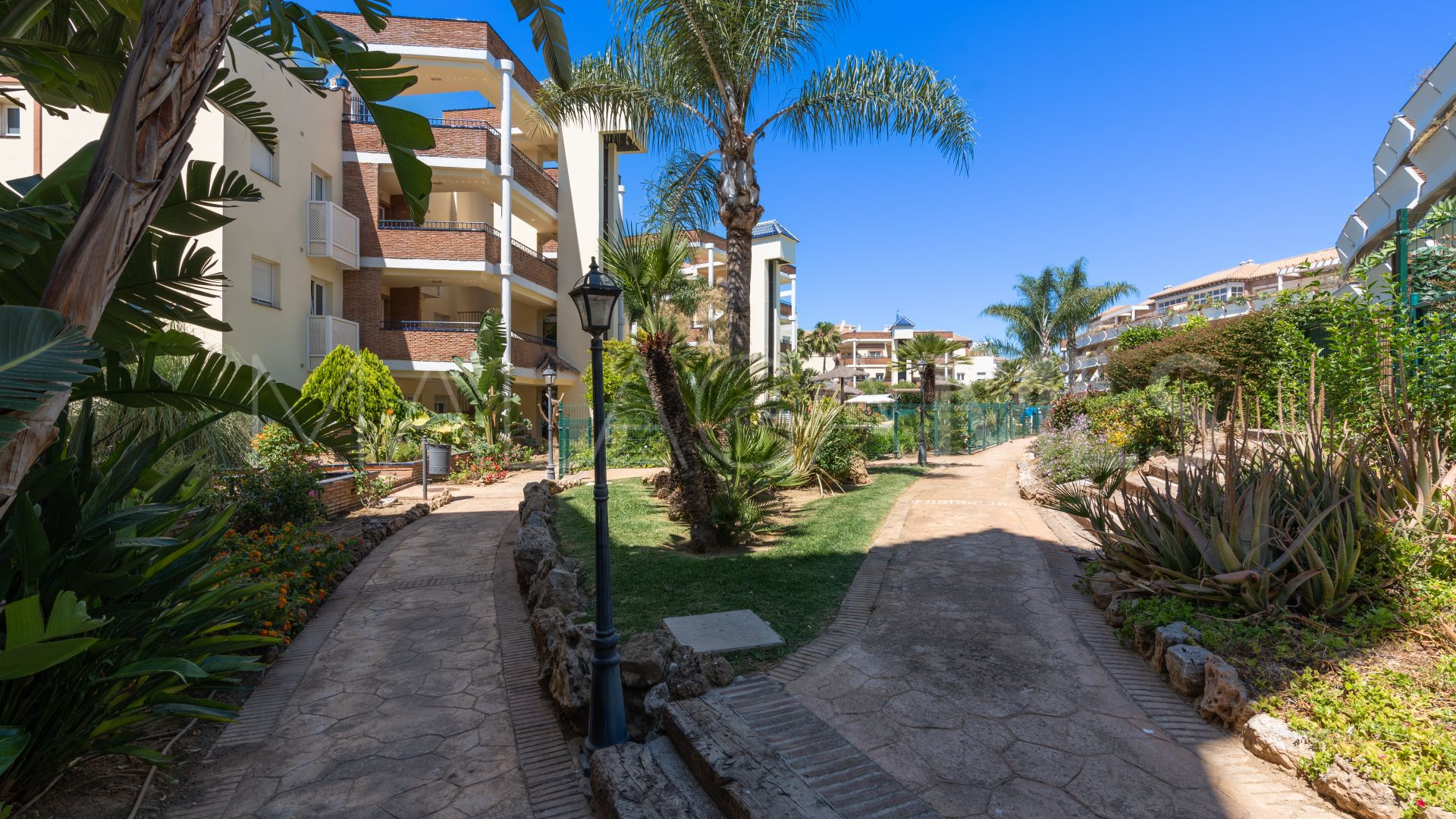 Apartamento for sale in Miraflores Golf with 2 bedrooms