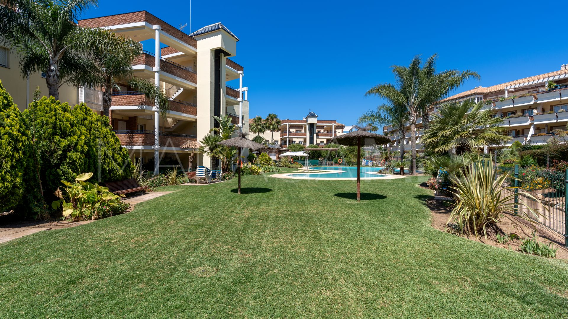 Apartamento for sale in Miraflores Golf with 2 bedrooms