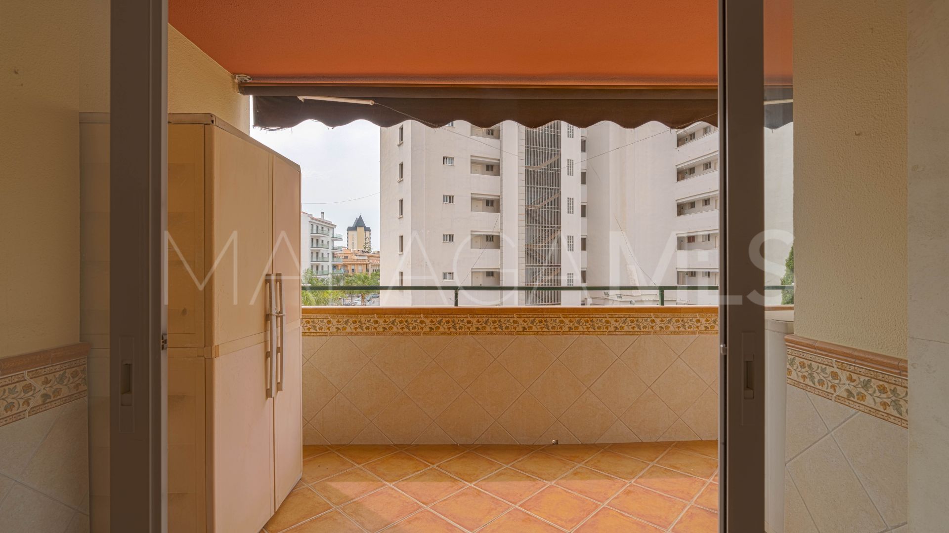 Buy 2 bedrooms apartment in Fuengirola Puerto
